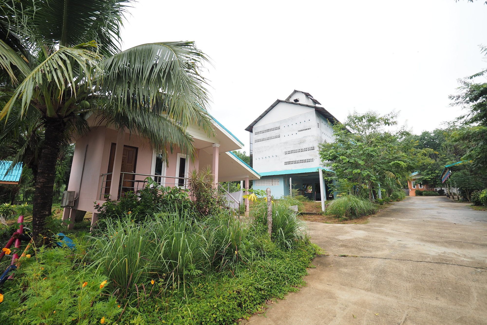 Oyo 75515 Sairung Farmstay Krabi Exterior foto